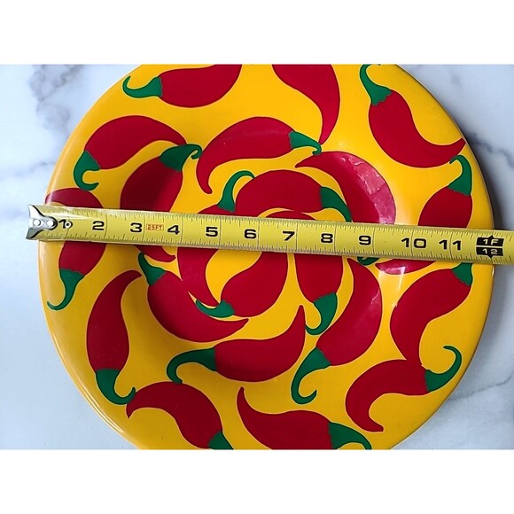 Decorative Chili Themed Wall Plate - Picture 6 of 10